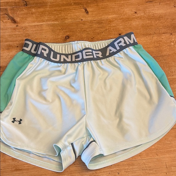 Under Armour Pants - Under Armour Women's Mint Green Athletic  Shorts Size Small